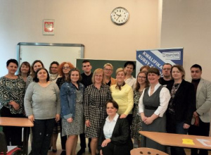 Zdjęcie słuchaczy kawalifikacyjnego kursu zawodowego - Asystent osoby niepełnosprawnej.