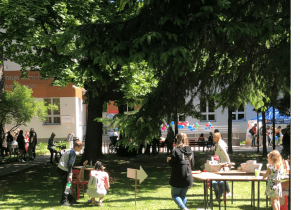 Spotkanie podczas pikniku rodzinnego