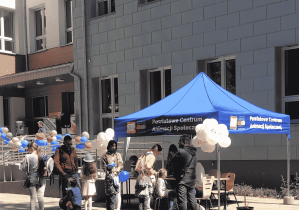 Spotkanie podczas pikniku rodzinnego