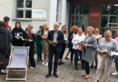 „Czytanie w Przestrzeni Publicznej”.