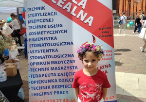 Pokazy i warsztaty florystyczne.