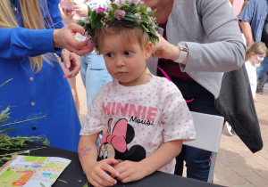 Pokazy i warsztaty florystyczne.